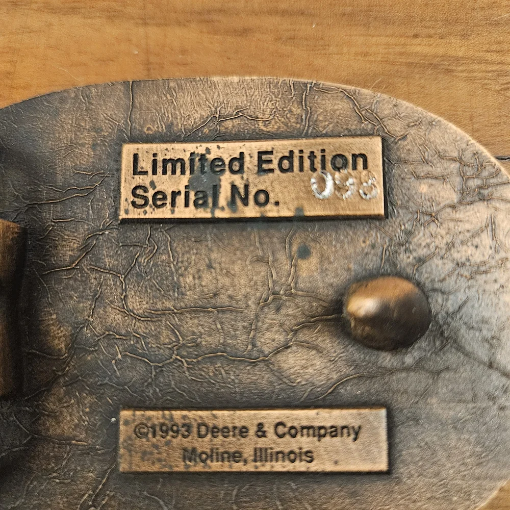 John Deere 1929 The Grain Saver Thresher Belt Buckle Limited Edition Bronze Tone
